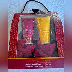 Catherine Malandrino Foot therapy  set. Scrub & Lotion. Includes Comfy Slippers.